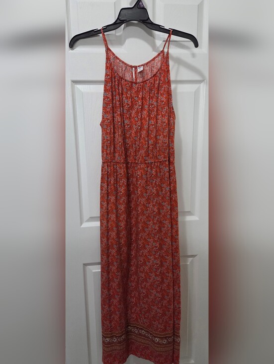 Old Navy Dresses & Skirts - Old Navy Red Floral Maxi Dress